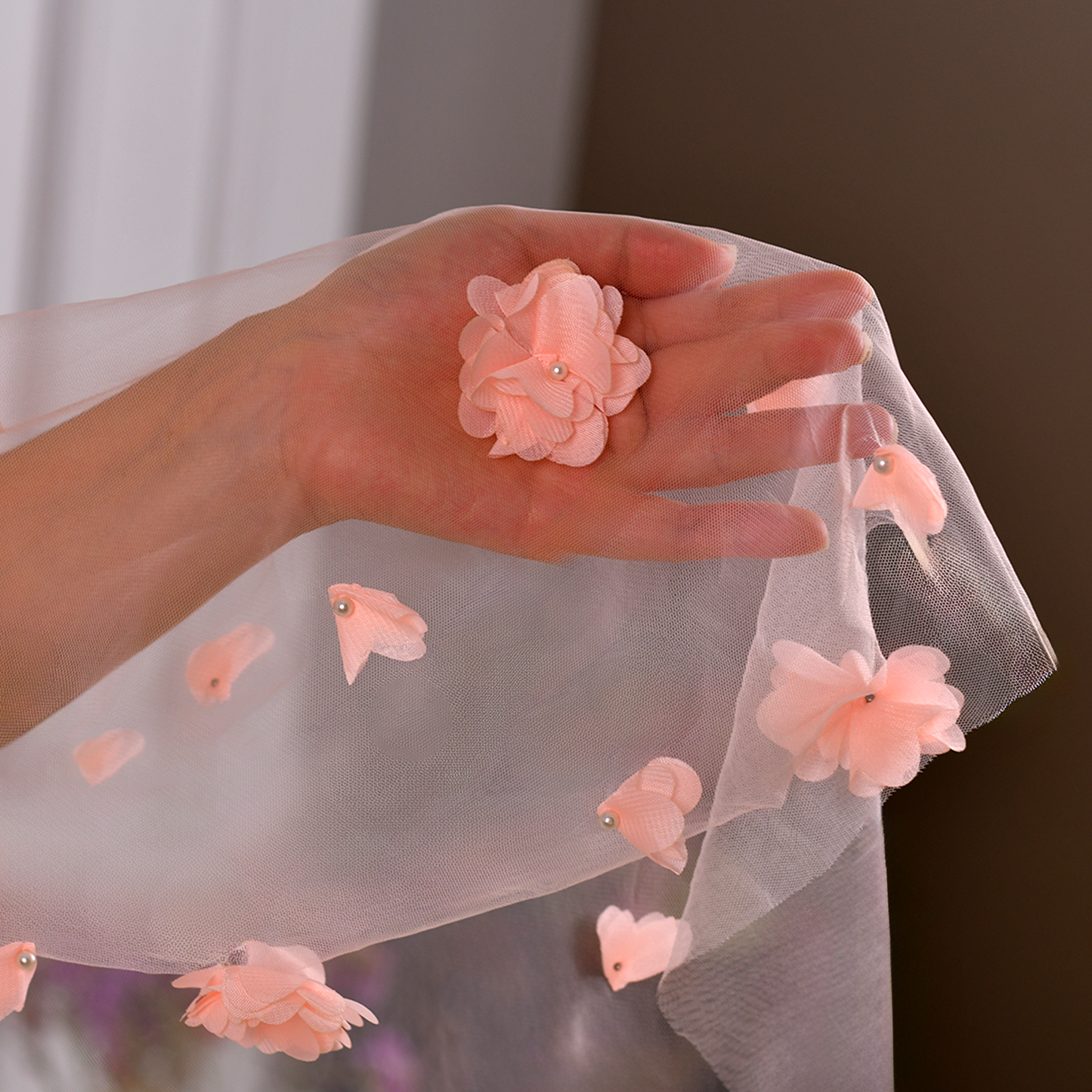 BRIDELLA BM137 A Pink Three-Dimensional Flower Decorated Bridal Veil With A Comb A Cute And Sweet Wedding Dress Accessory