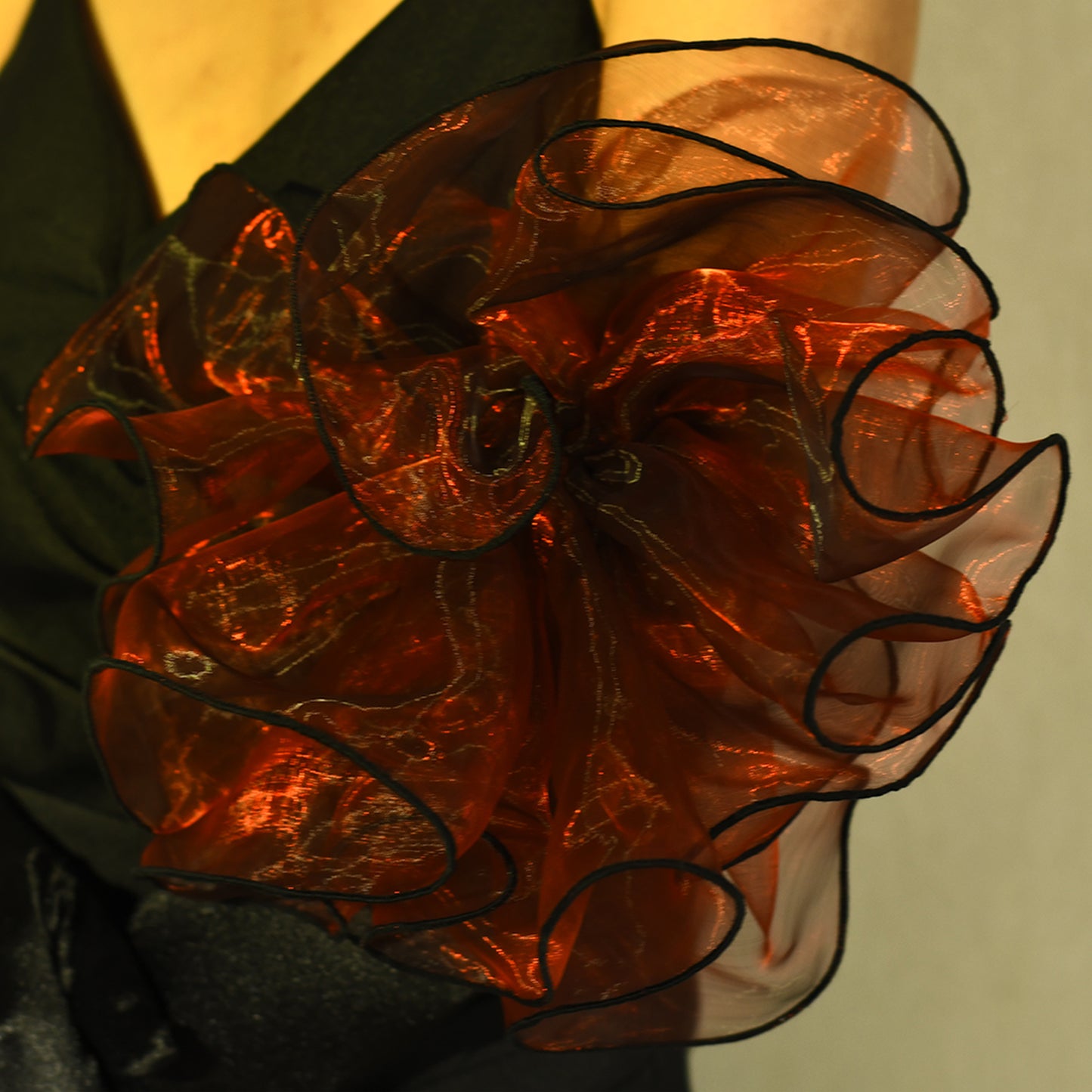 MM19 burgundy satin flower gloves