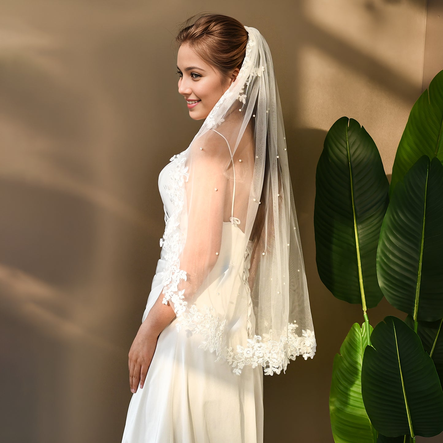 BRIDELLA BV82 Elegant Lace Beaded Veil Single Layer With Comb Bridal Wedding Hair Accessories