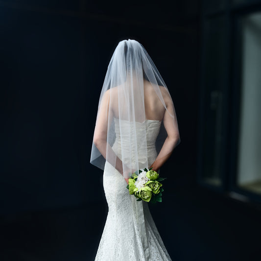 V30-ISY1 ivory mesh hair comb