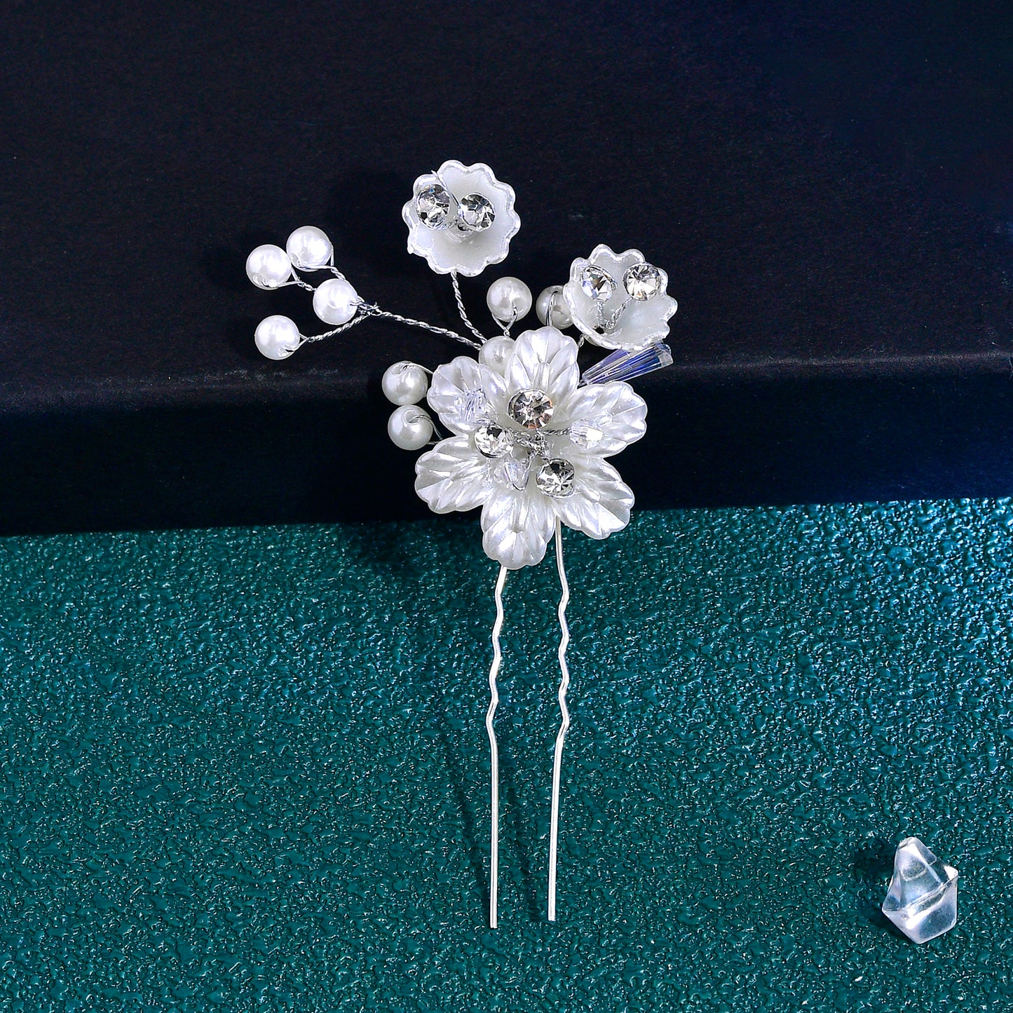 BRIDELLA BHP755 1 HairComb+2 Hairpins Set Handmade Bridal Hair Accessories ResinFlower Hair Comb Pure Handmade Rhinestone Hair Fork