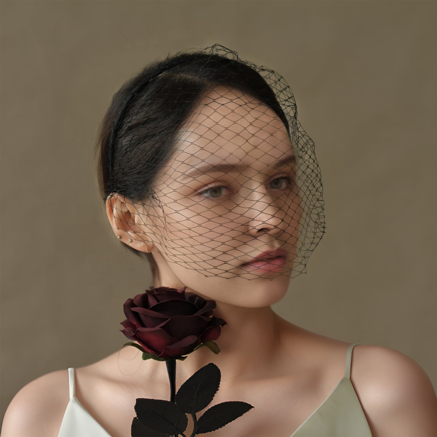 BRIDELLA BVA06A Fashion Simple Bridal Cage Veil Elastic Headband Black Festival Celebration Mask