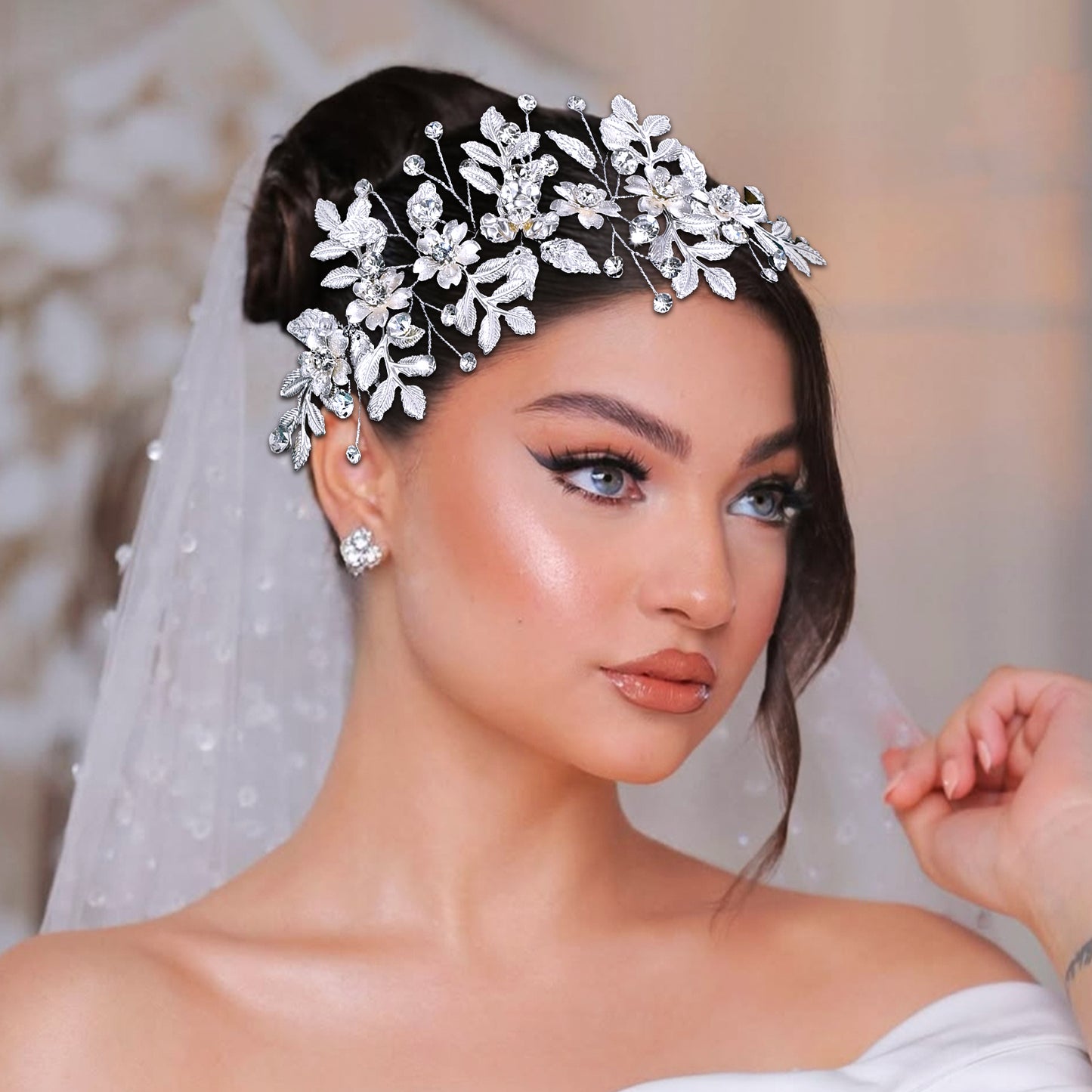 BRIDELLA BHP843 Fashion Alloy Leaf Hair Comb Accessories Rhinestones Hairpins for Daily Party Gathering Wedding Wearing Hair Comb
