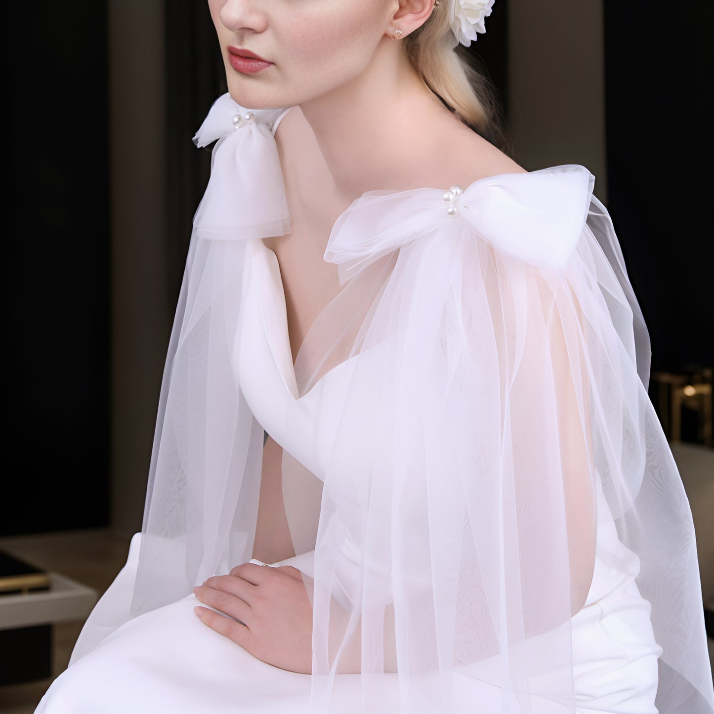 BRIDELLA BVG34 A Pair Of Bridal Wings Bow Mini Veil Wedding Shoulder Veil Decorative Shawl