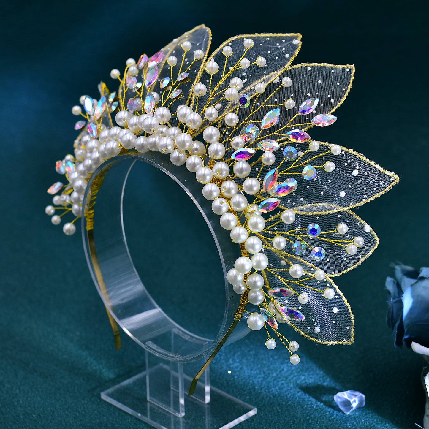BRIDELLA BHP670 Handmade Gold Color Leaf And Pearl Crown Headband Wedding Crown for Bride Hair Accessories Bridesmaid Party Tiara