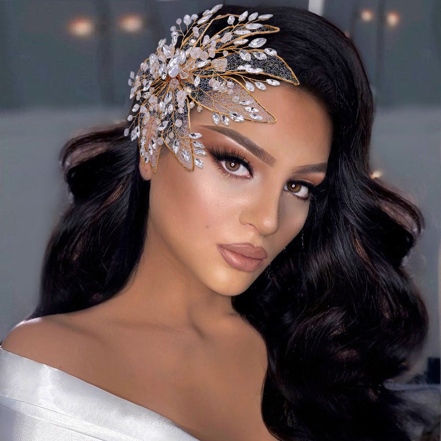 BRIDELLA BHP217 Vintage Hairwear Wedding Hair Jewelry Bridal Crown Silver Rhinestone Wedding Tiara Feather Wedding Headpieces