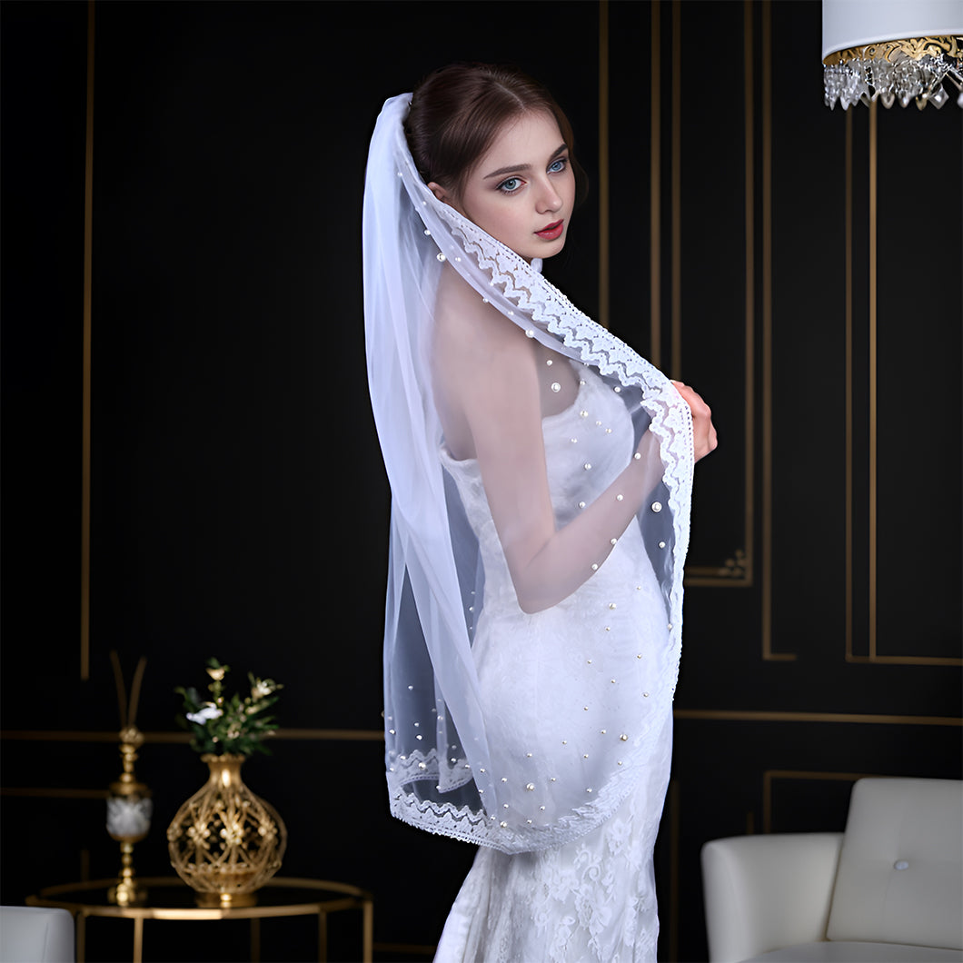 BRIDELLA BV168 Delicate Lace Embroidered Short Bridal Veil With Comb And Pearl Embroidery Fingertip Length