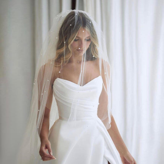 V114-IY2.5 white mesh veil