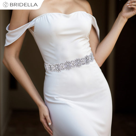 BS153 white rhinestone pearl belt