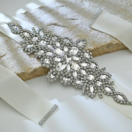 Bridella BS01 Silver Rhinestone & Pearl Belt