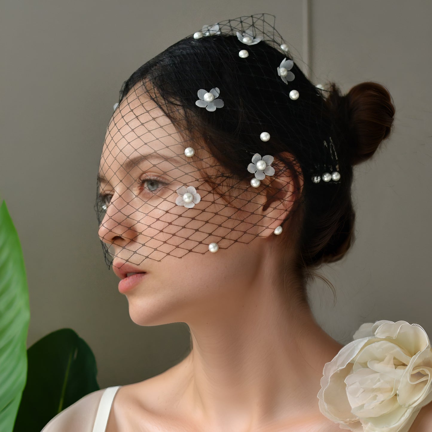 Vintage Birdcage Bridal Veil Fascinator Stretch Headband Blusher Face Veil Black White - Bridella BVA15-B