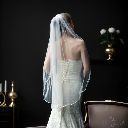V21-IY1 ivory mesh veil