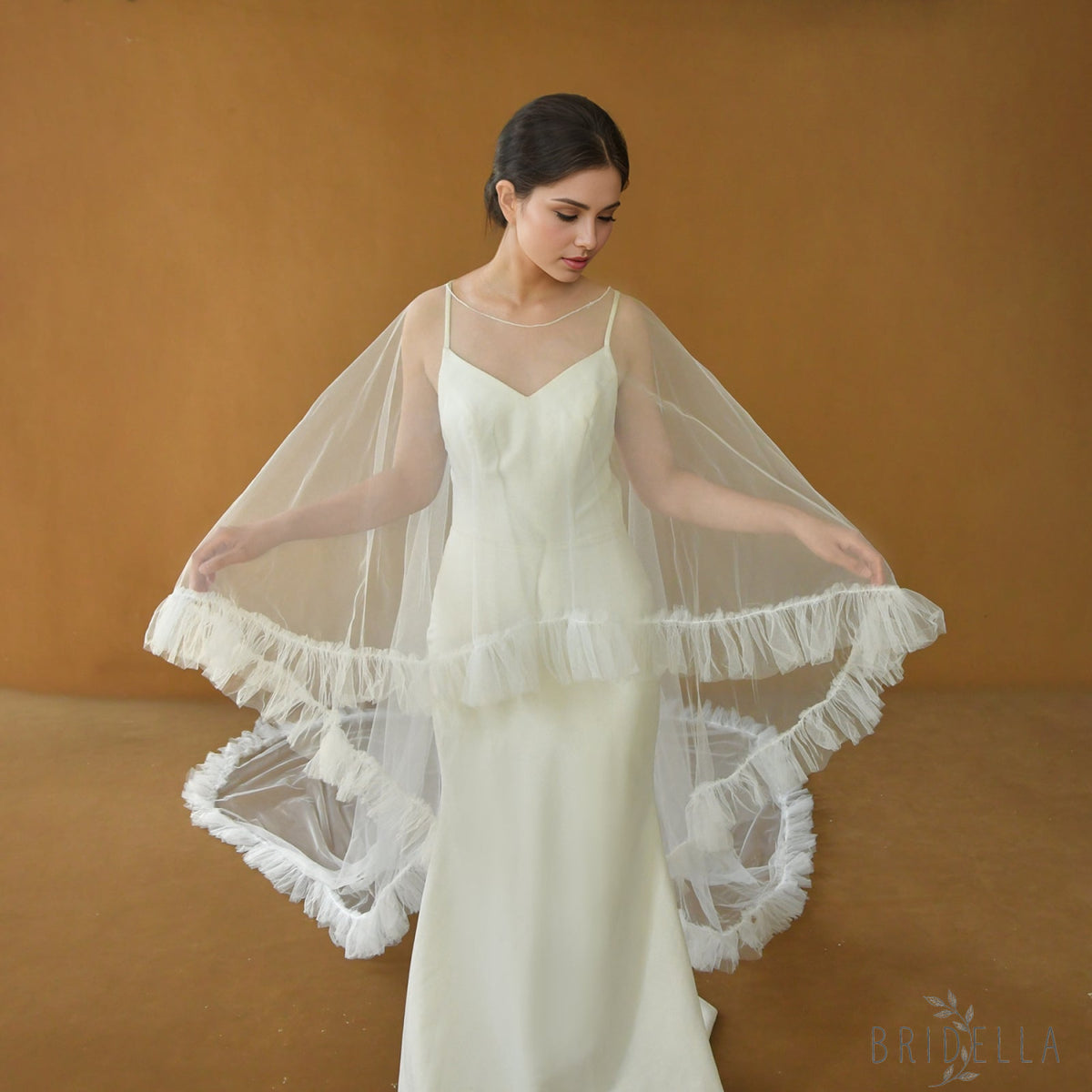 MG19-I ivory mesh shawl