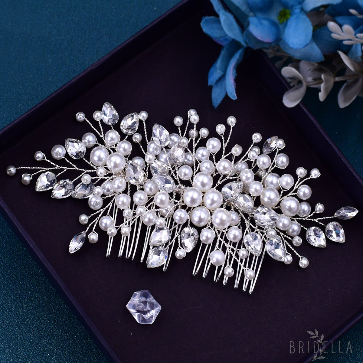 BHP42 silver rhinestone pearl hair comb