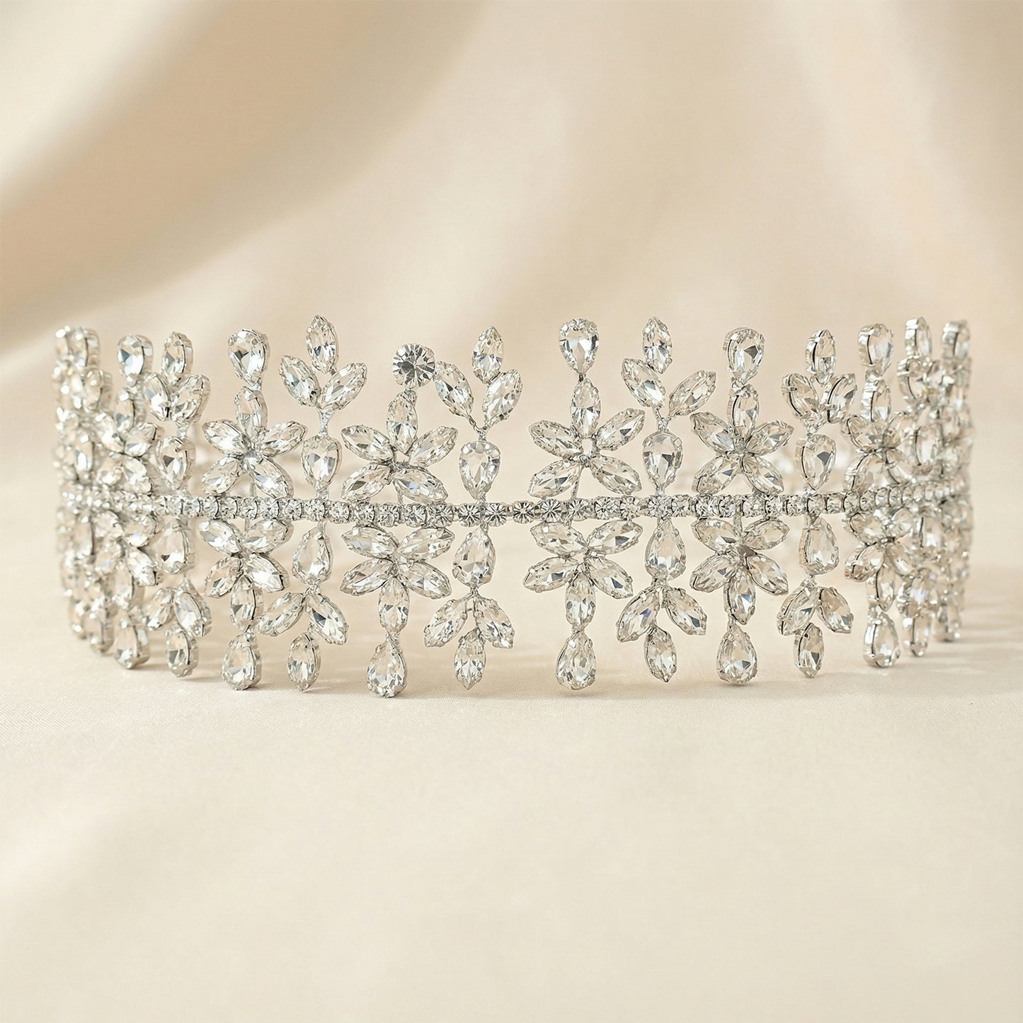 Bridella BHP404-S Silver Rhinestone Crown