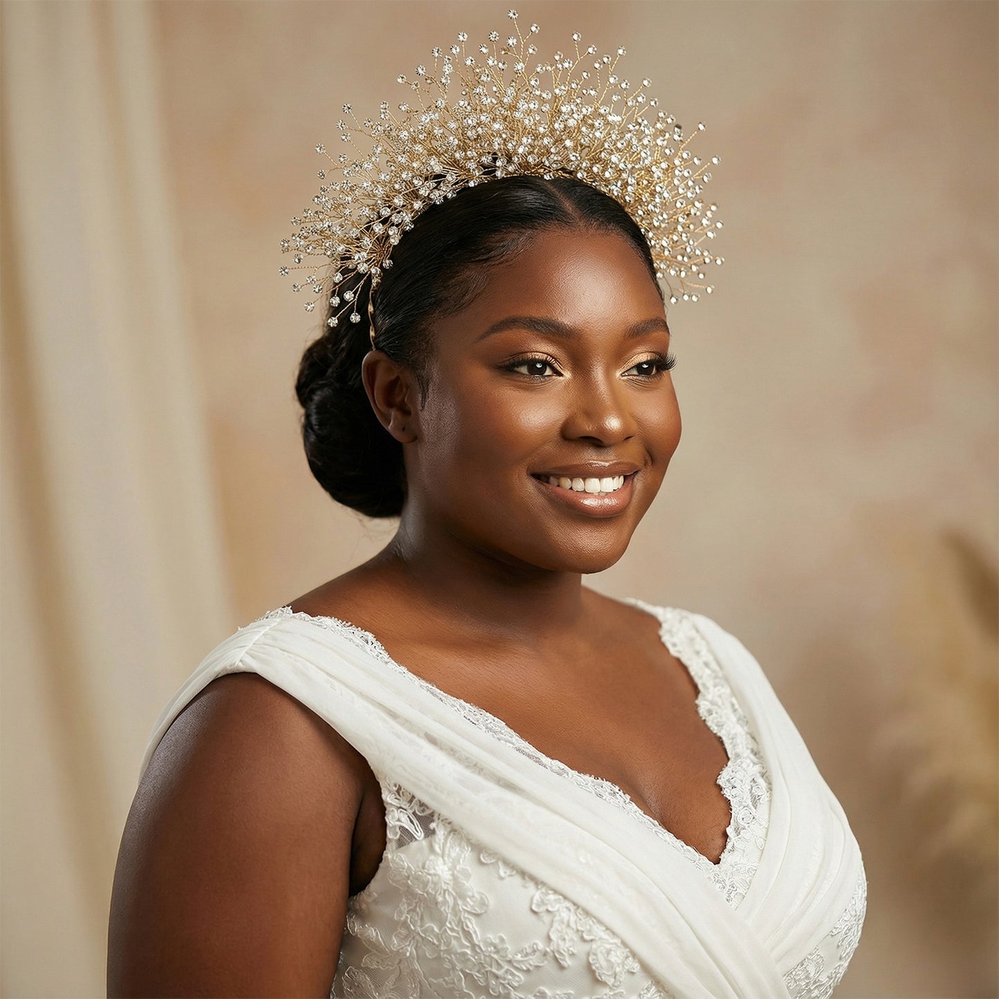 Bridella BHP193-G Gold Rhinestone Crown