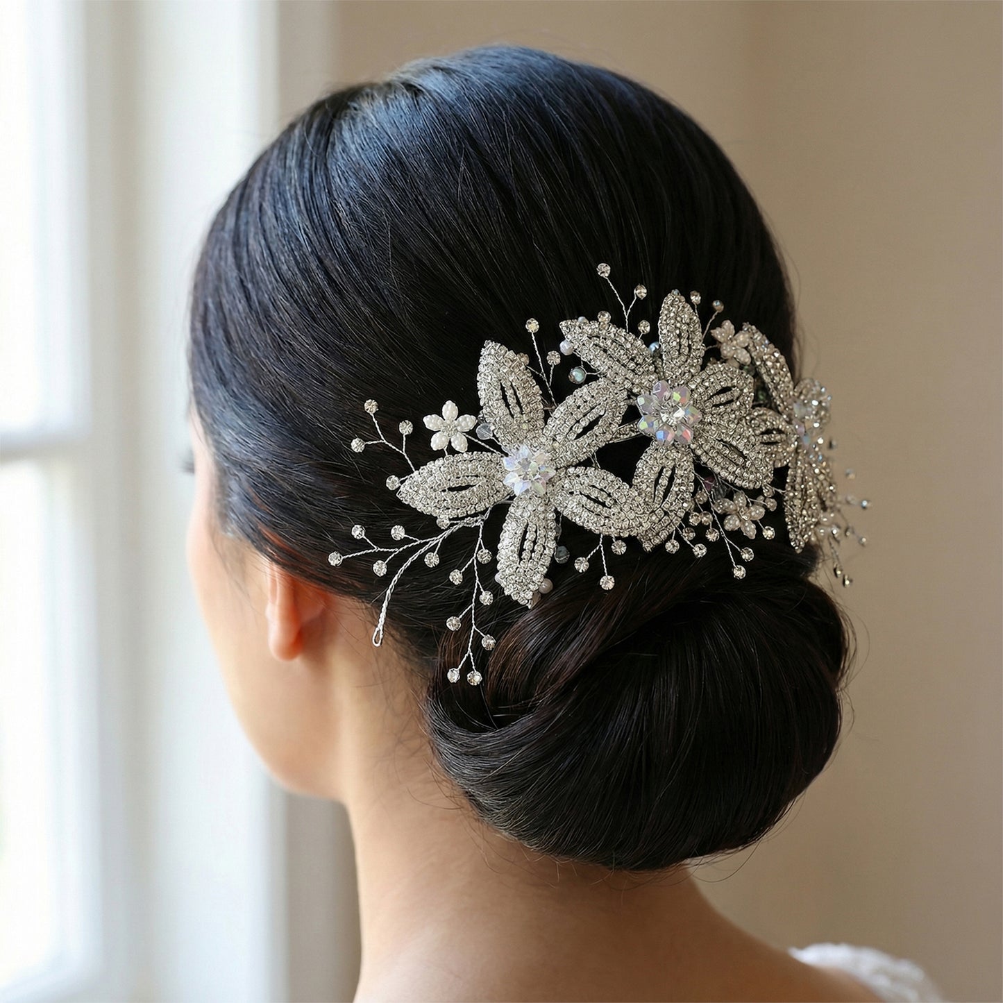 Bridella BHP252-S Silver Rhinestone & Pearl Crown