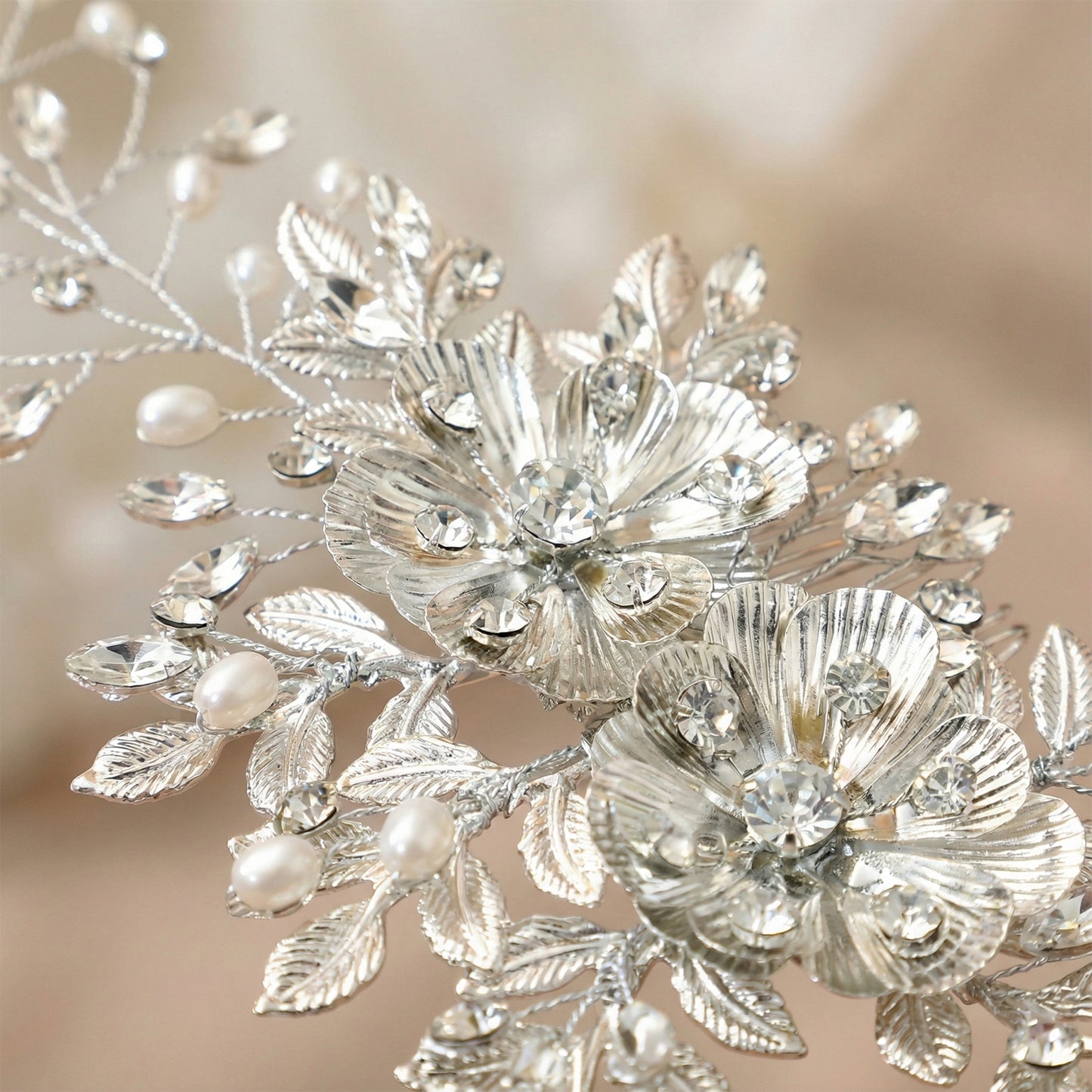 Bridella BHP511-S Silver Rhinestone & Pearl Hair Comb