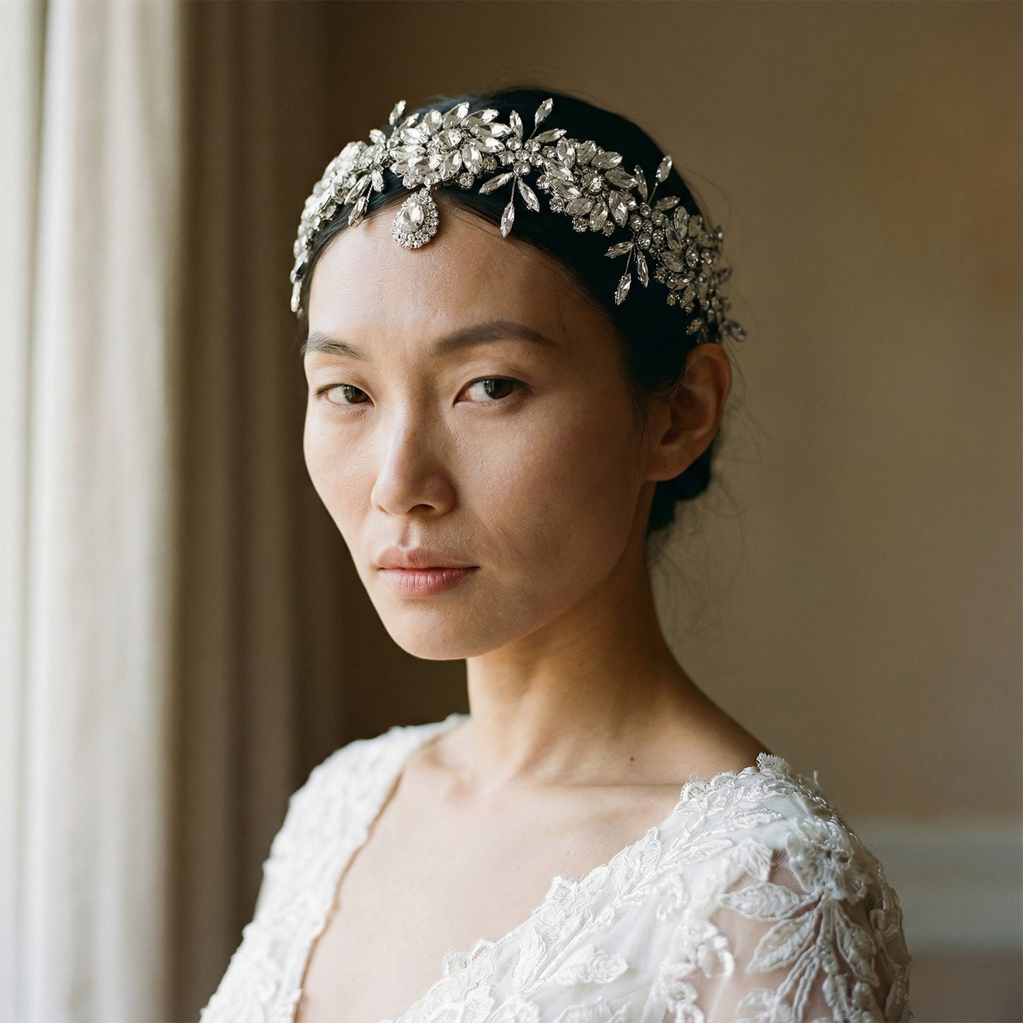 Bridella BHP440-S Silver Rhinestone Headwear