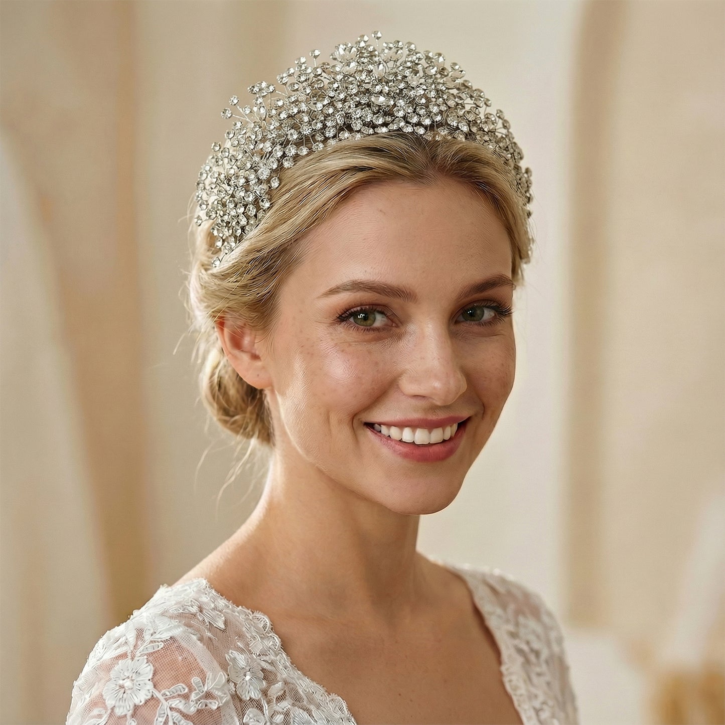 Bridella BHP376-S Silver Rhinestone Crown