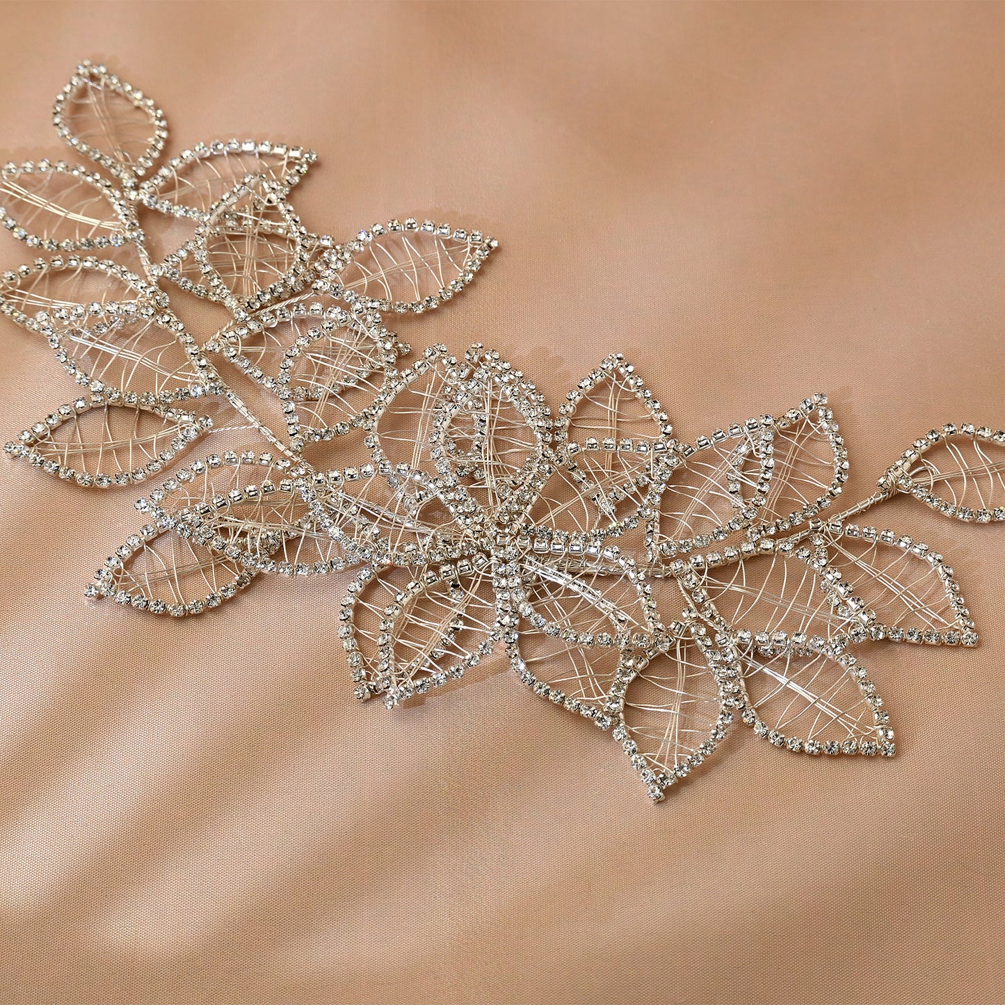 Bridella BHP256-S Silver Rhinestone Crown