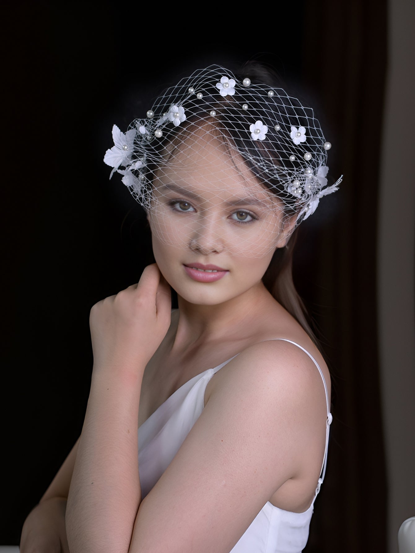 3D Flower Pearl Birdcage Bridal Veil With Comb - Bridella BVA22