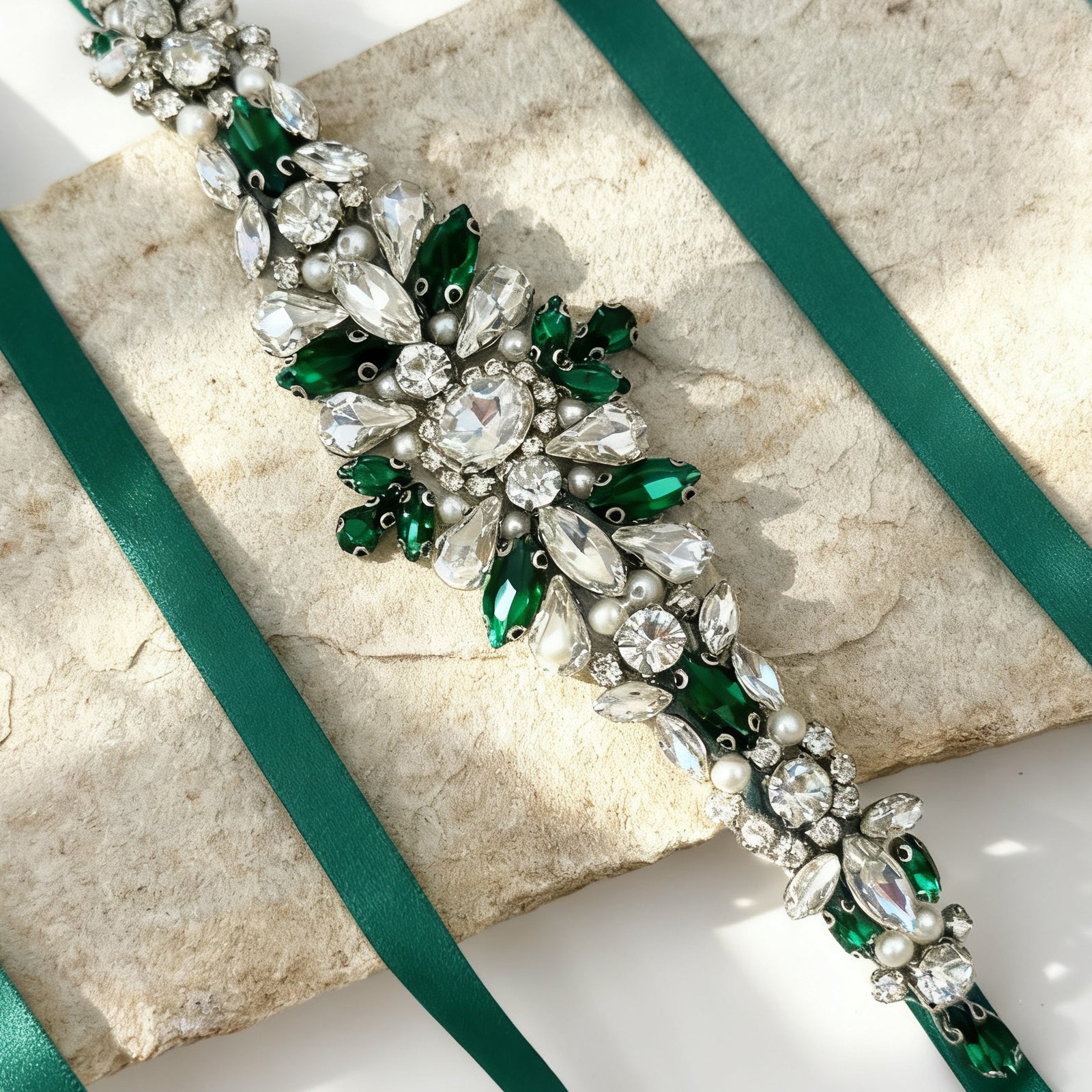 BS133KL emerald rhinestone belt