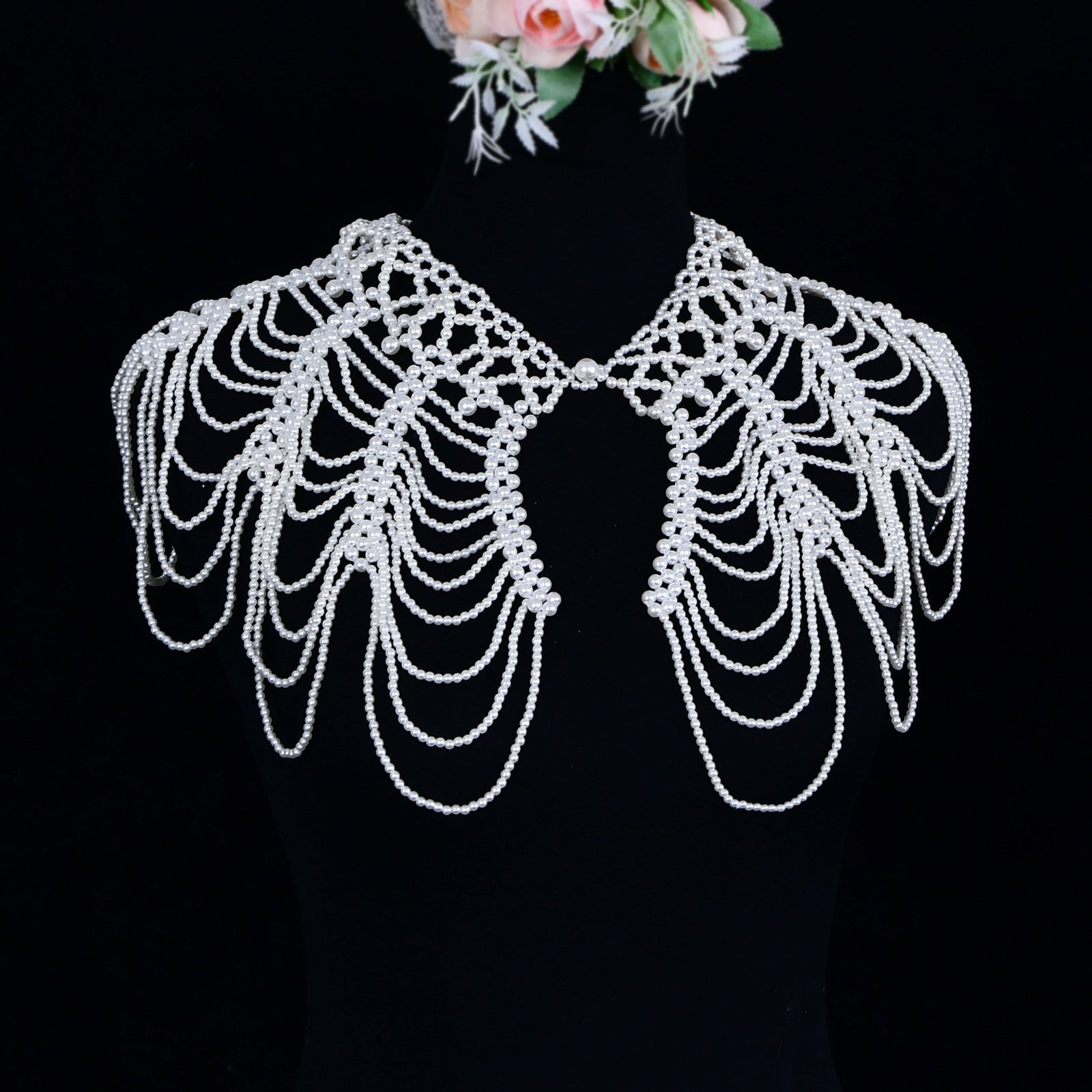 VG38 white pearl shawl