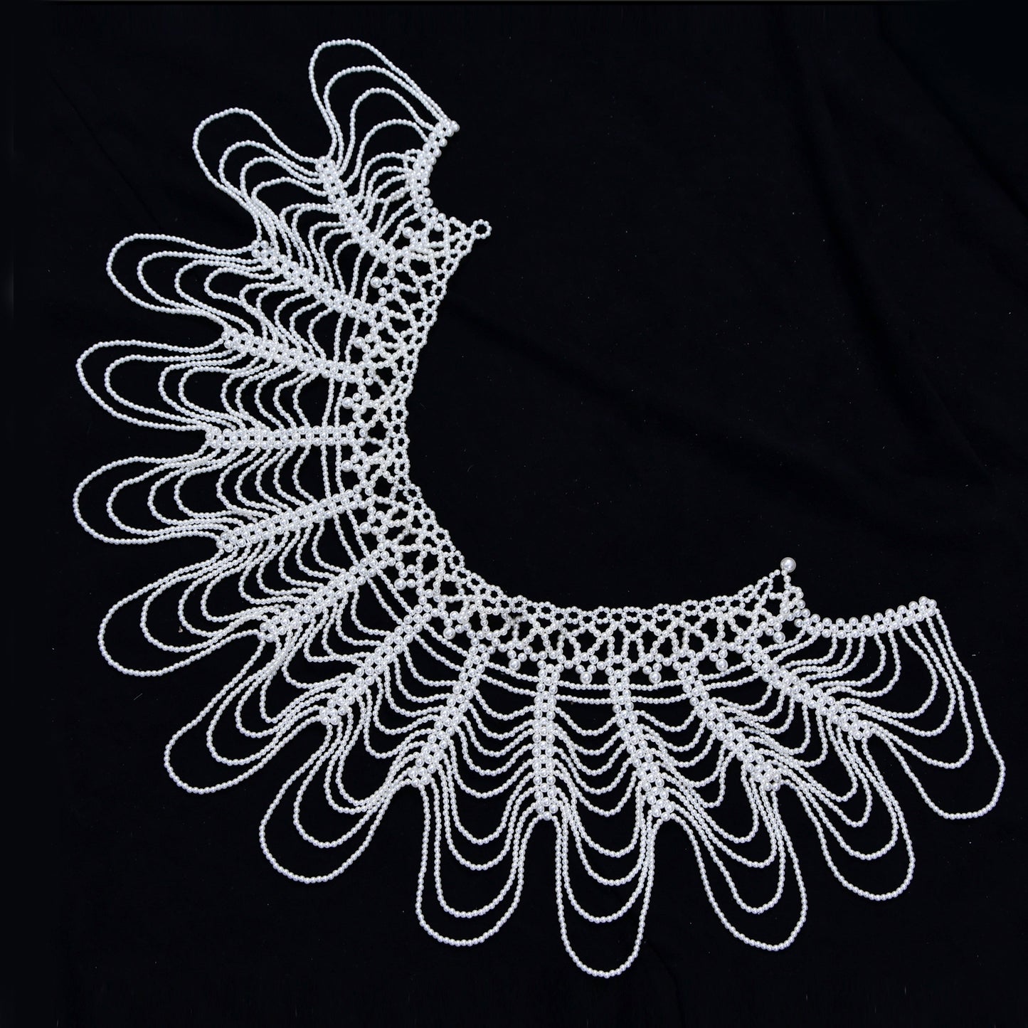 VG38 white pearl shawl