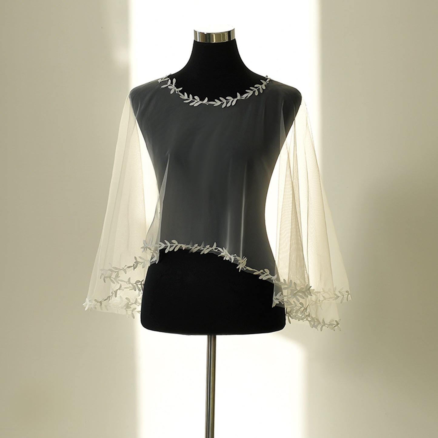 BRIDELLA BMG33 A Leaf Lace Bridal Shawl For Women Short Pullover Top  A Wedding Dress Accessory