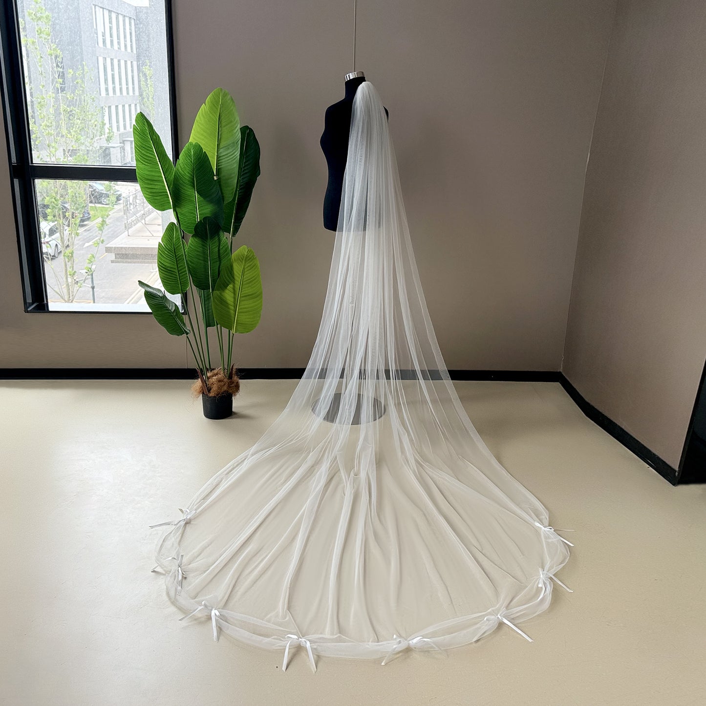 V296-IY2.9 ivory mesh hair comb