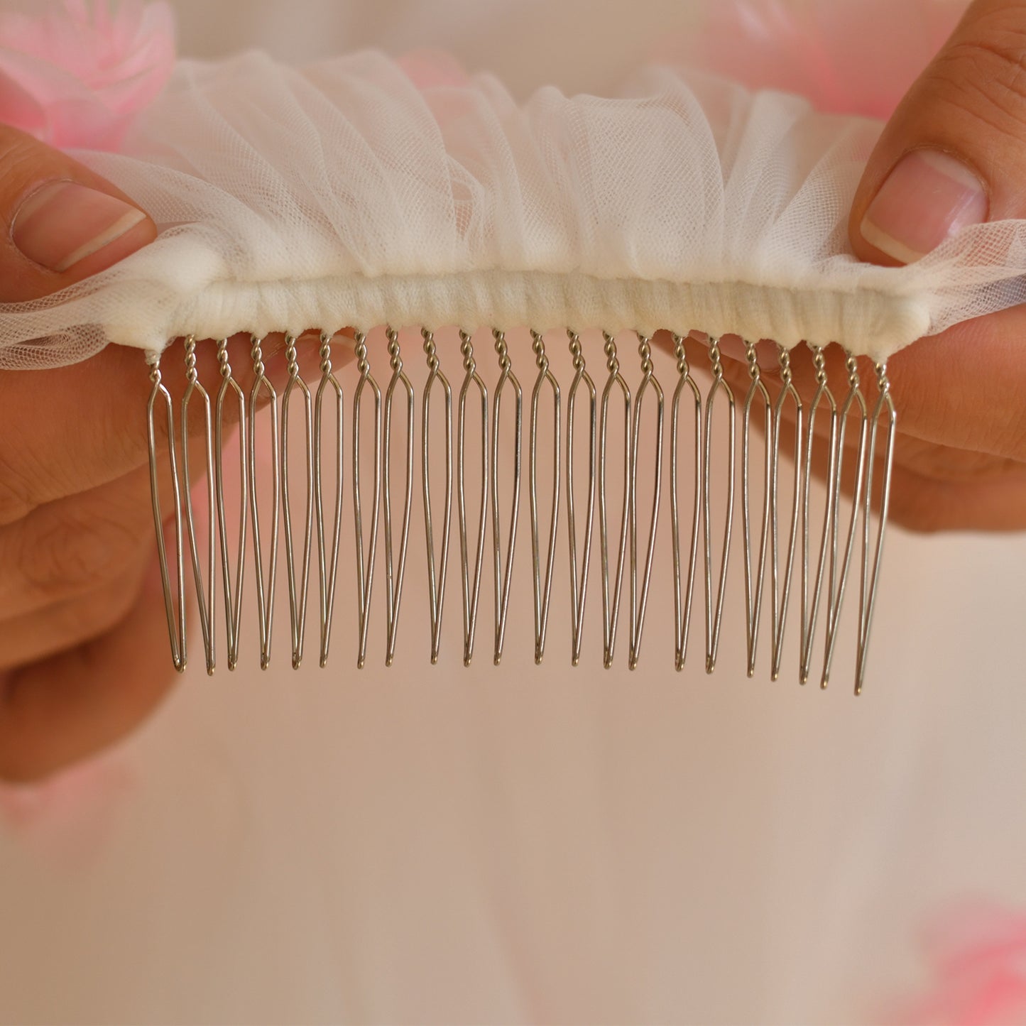 M180-I pink mesh hair comb
