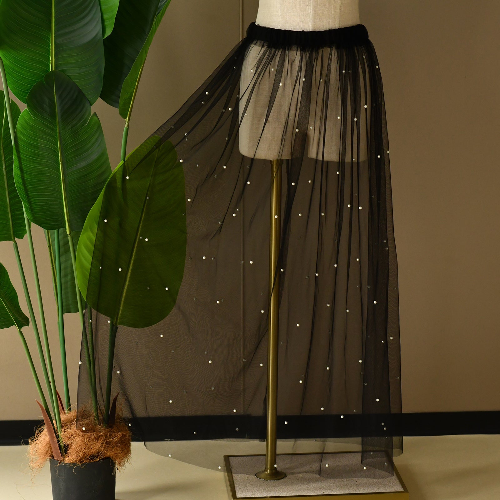 V210-B black pearl mesh accessory