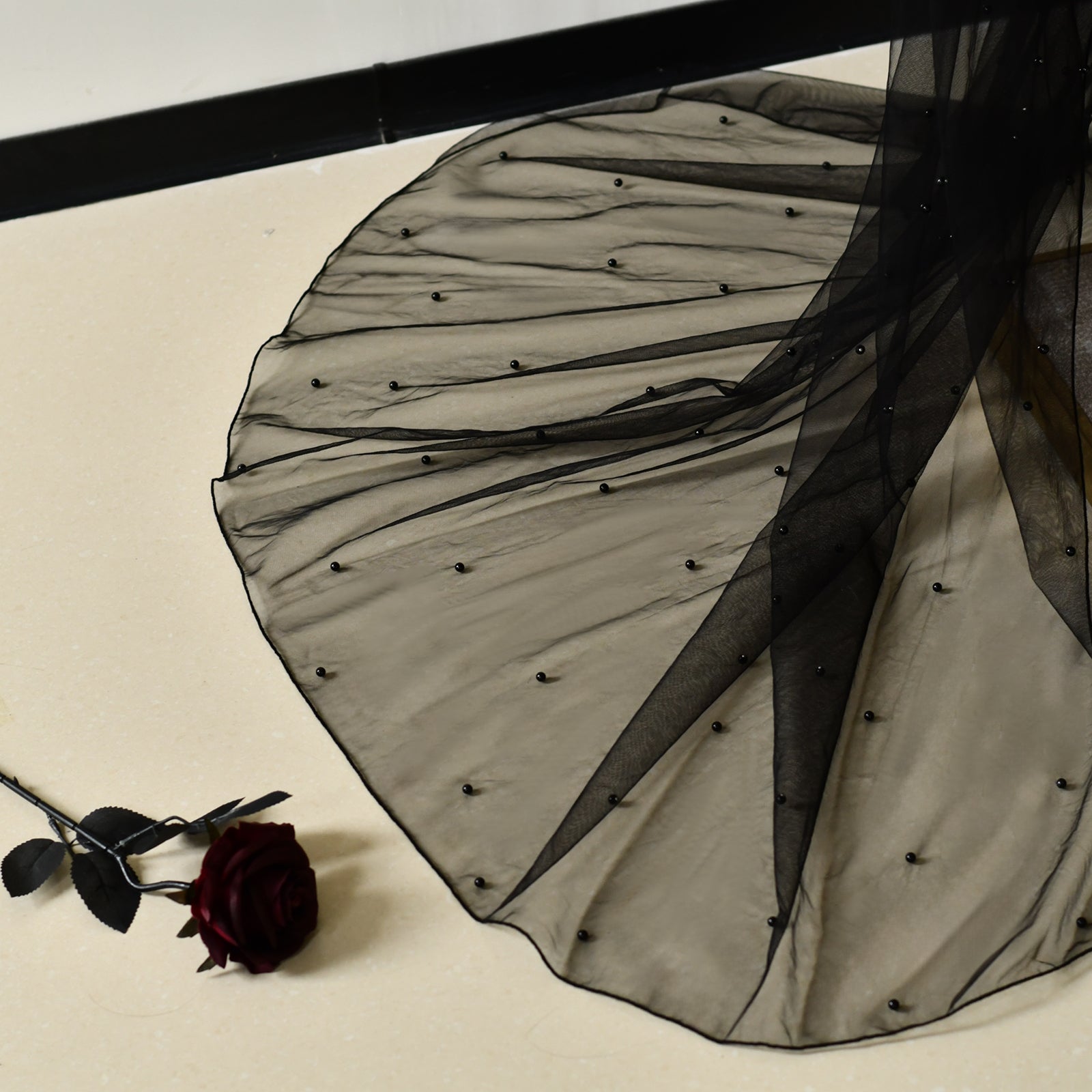 VG17A-B black pearl mesh shawl