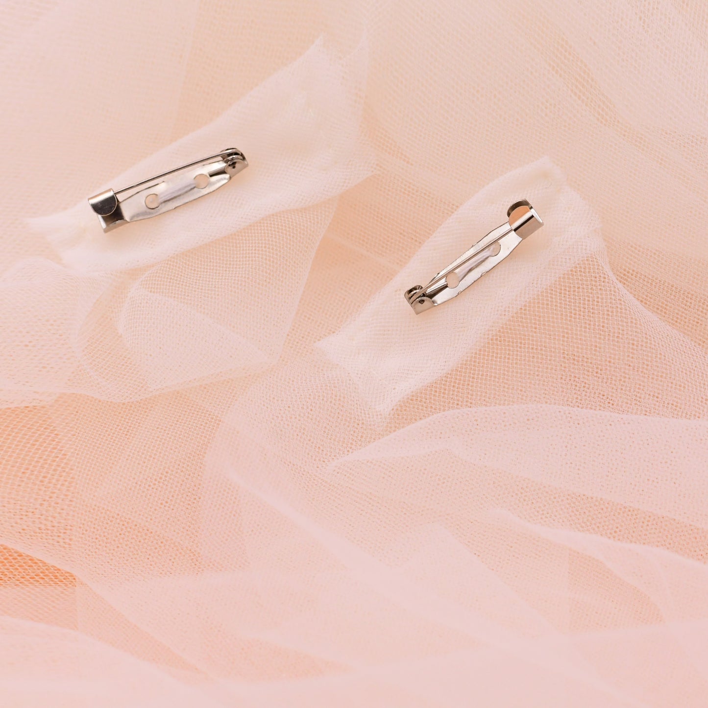 VG33-I ivory pearl mesh shawl