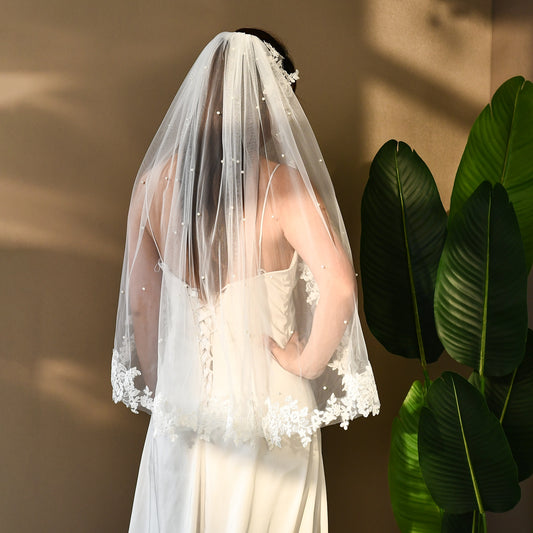 V82-IY0.75 ivory lace mesh hair comb