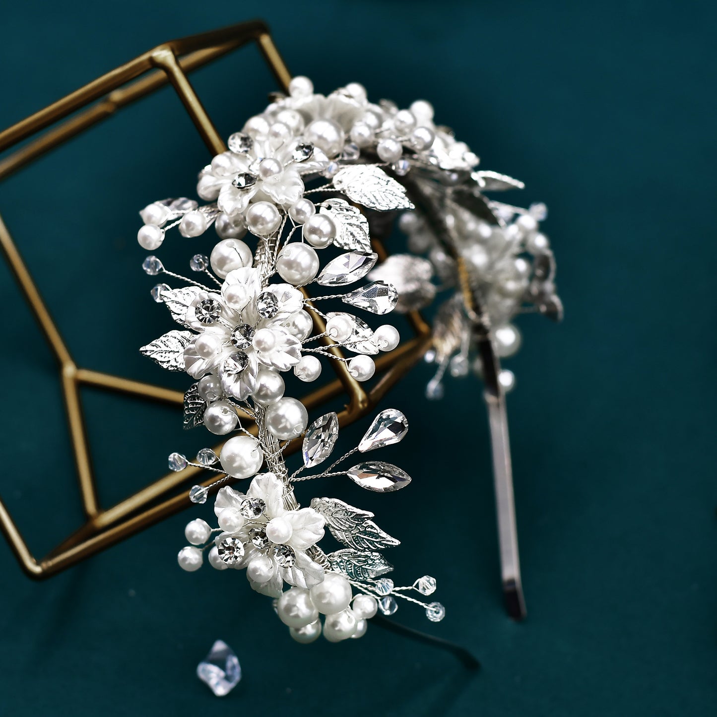 BRIDELLA BHP603 Bridal Wedding Pearl Crystal Headwear Alloy Leaves Hair Hoop Rhinestone Headbands for Women Flower Girl Headpiece