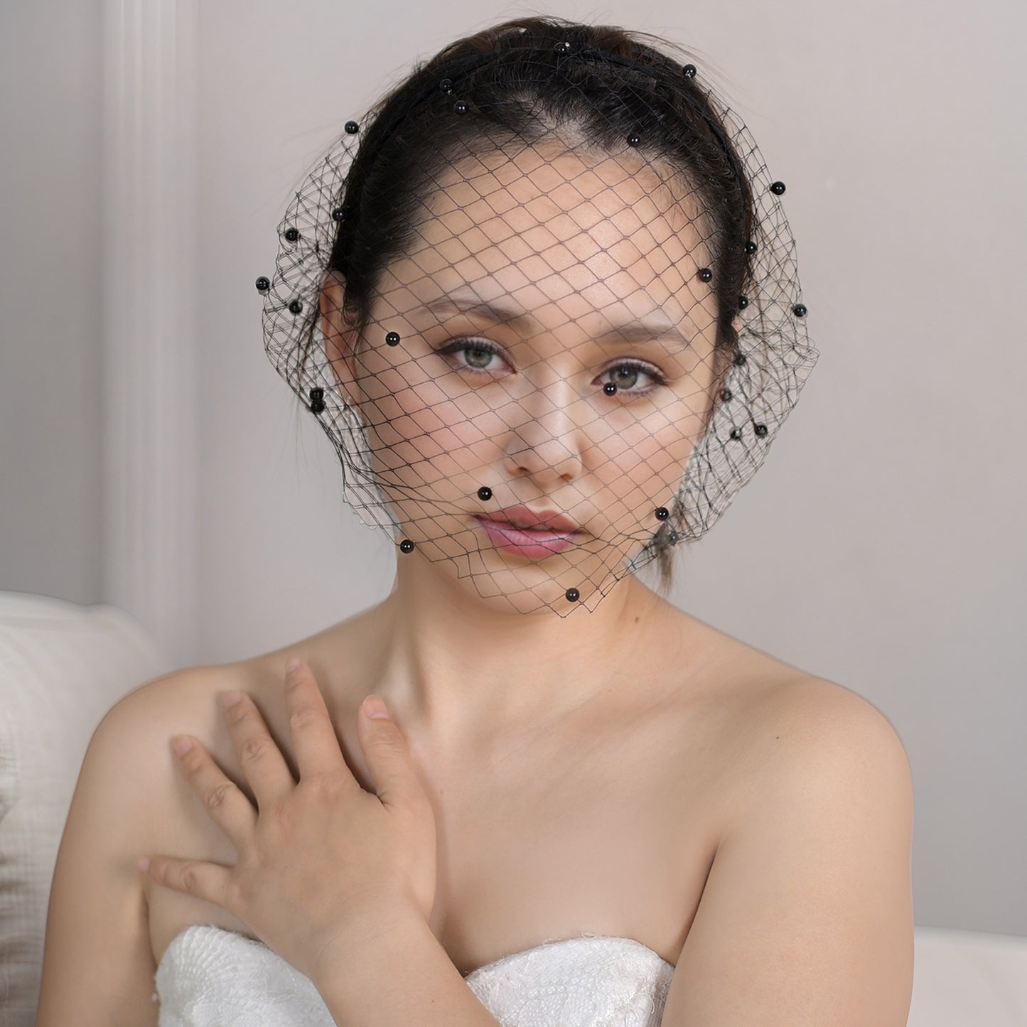 BRIDELLA BVA08 Fashion Women's Face Decoration Short Pearl Black Fishnet Bridal Birdcage Veil