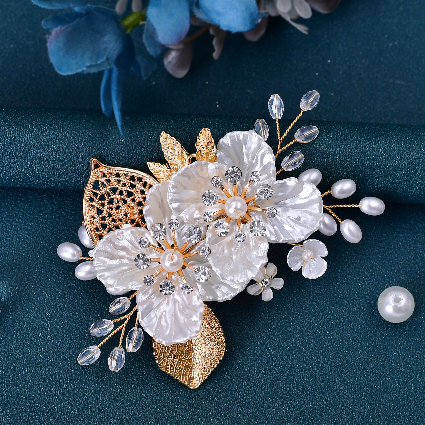 BRIDELLA BHP269 Golden Hollow Leaf Hair Clip Shell Petal Wedding Hair Accessory Handmade Bridal Headpiece Hair Clip
