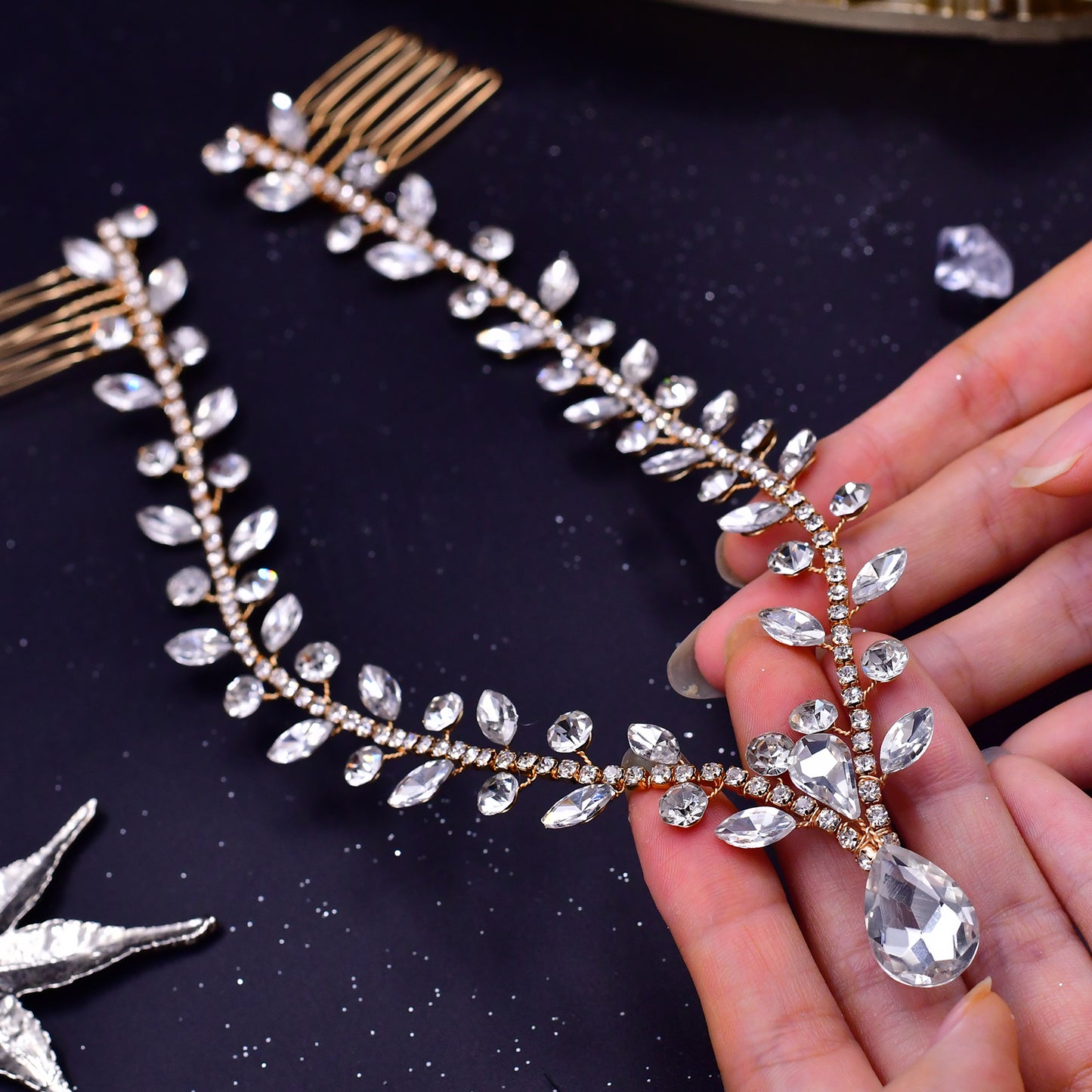 BRIDELLA BHP465  Women Headband Forehead Bridal Headdress Water Drop Head Chain Bride Headpiece with Combs Wedding Hair Accessories