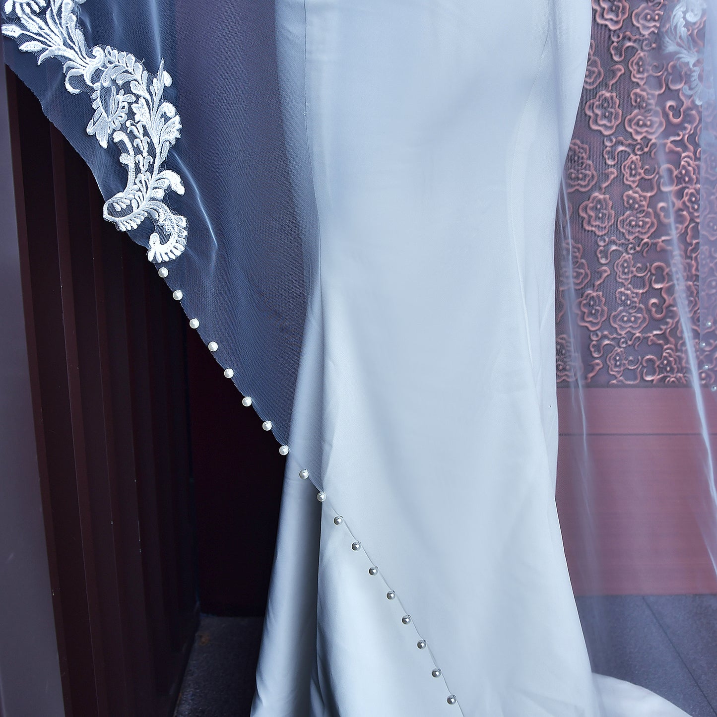BRIDELLA BM45 Long Tailed Embroidered Edge Bridal Veil Without Hair Comb Bridal Accessories Women's Outdoor Lawn Photography