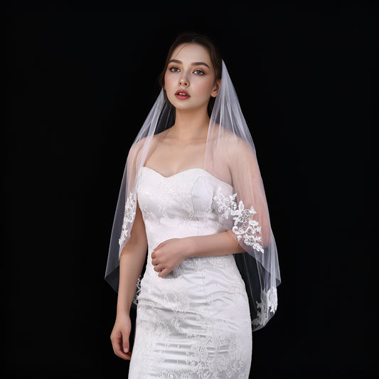 BRIDELLA BV49 Exquisite Bridal Lace Applique Short Veil Made Of Soft Mesh Material Pure Transparent Tulle