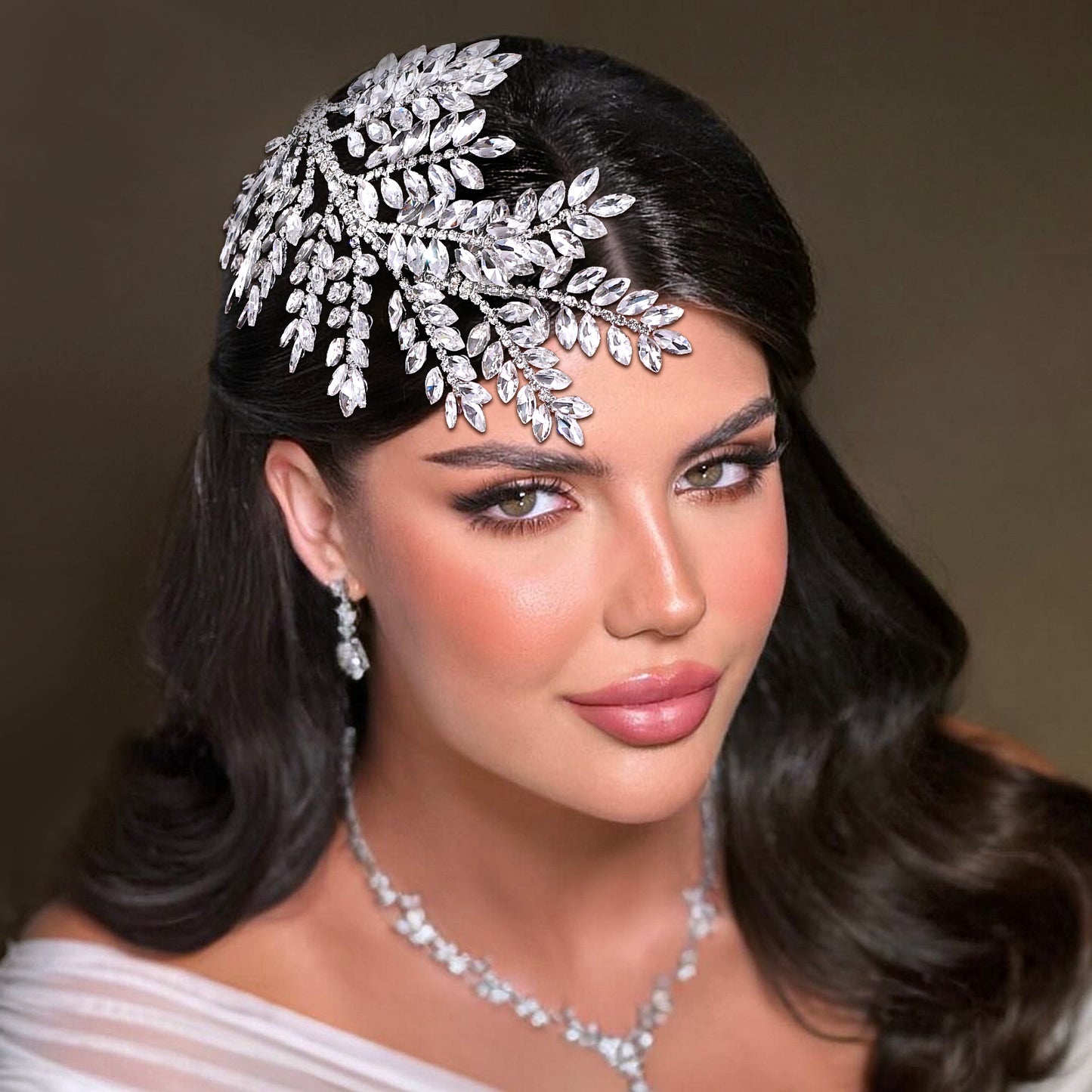 BRIDELLA BHP759 Red Trendy Rhinestone Bride Headband Green Wedding Tiara Shiny Wedding Hair Accessories Ladies Handmade Silvery Tiara Holiday Gifts
