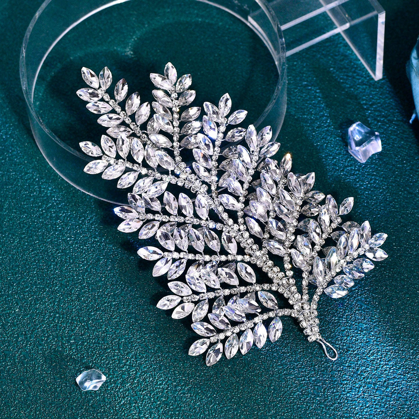 BRIDELLA BHP759 Red Trendy Rhinestone Bride Headband Green Wedding Tiara Shiny Wedding Hair Accessories Ladies Handmade Silvery Tiara Holiday Gifts