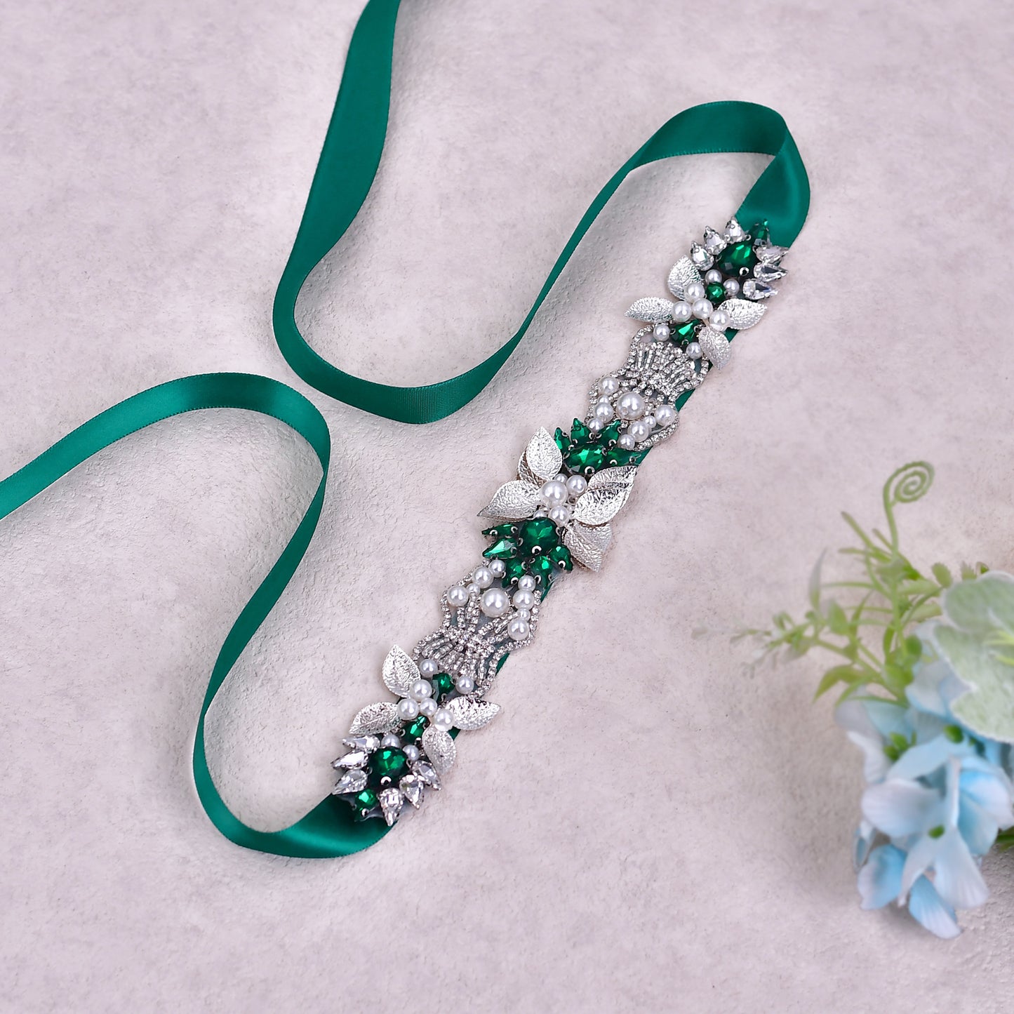 BRIDELLA BS65KL Green Strap Belt Three-Dimensional Alloy Flower Emerald Inlaid Diamond Belt Preferred Party Gif
