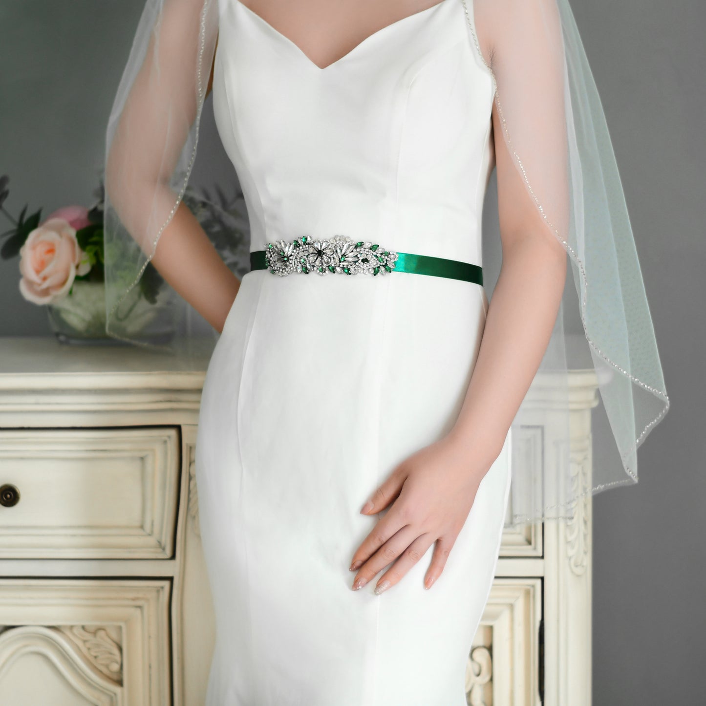 BRIDELLA BS22KL Small Niche High End Contrasting Color Design  Shiny Diamond Belt  Heavy Duty Dress Waist Accessories