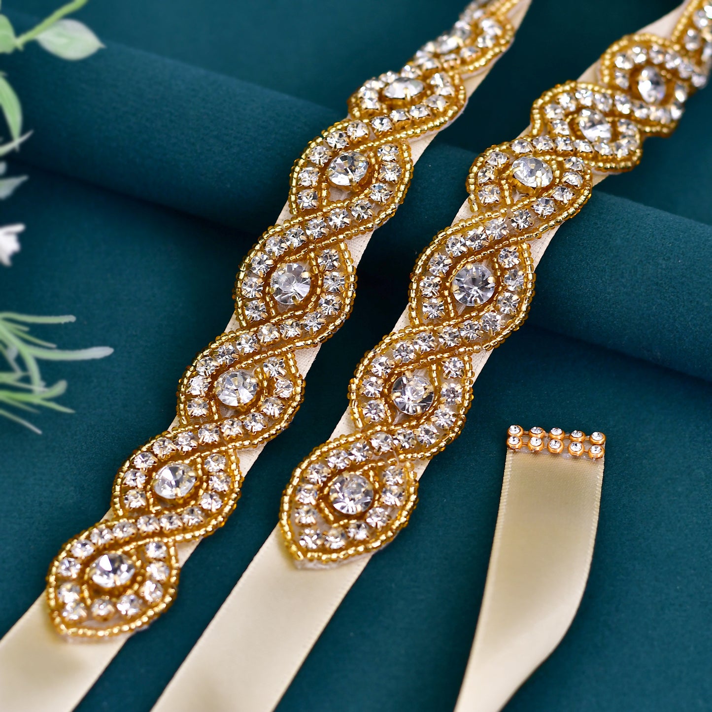 BRIDELLA BS28RG Noble Gold Tight Dress Diamond Belt Halloween Party Decoration