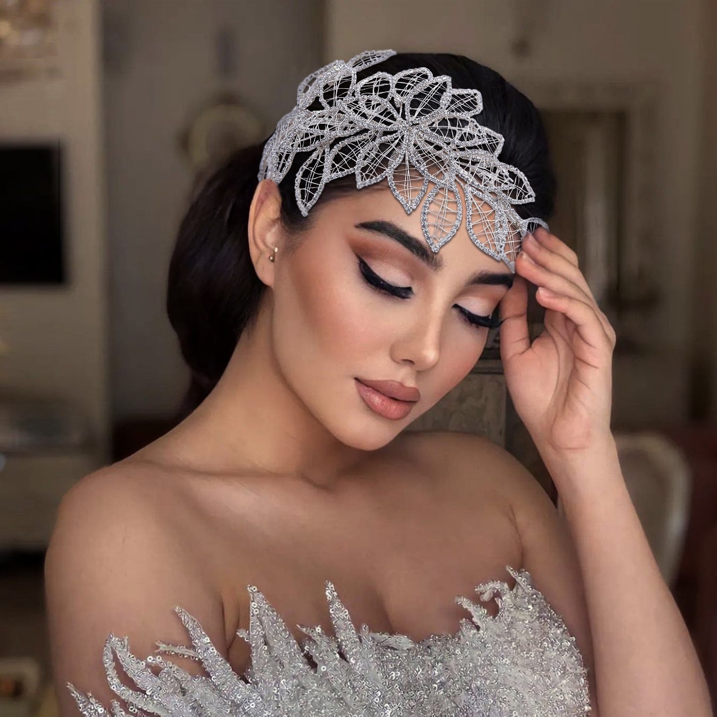 BRIDELLA BHP256 Handmade Bridal Crown Woman Wedding Hair Accessories Rhinestone Headpiece European Bridal Tiara and Headdress