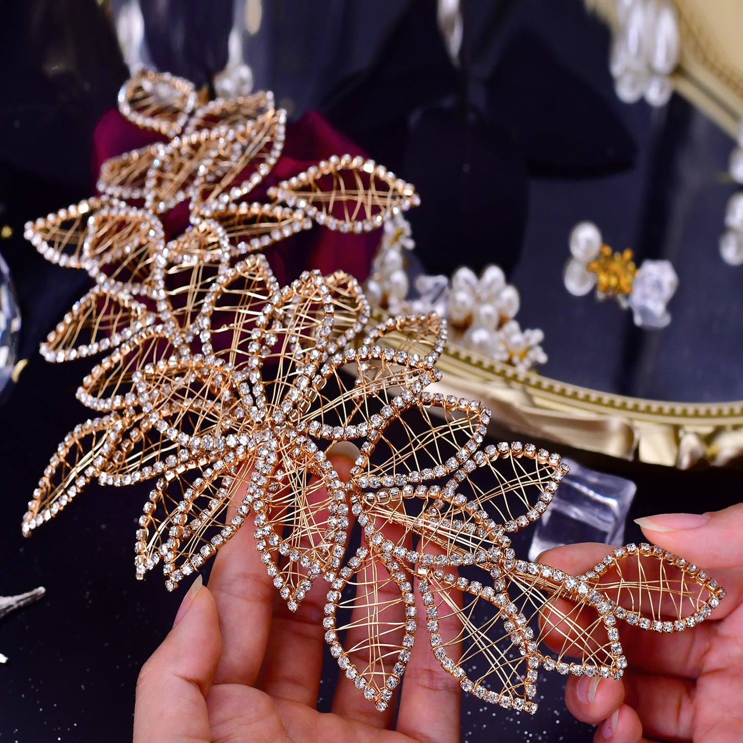 BRIDELLA BHP256 Handmade Bridal Crown Woman Wedding Hair Accessories Rhinestone Headpiece European Bridal Tiara and Headdress
