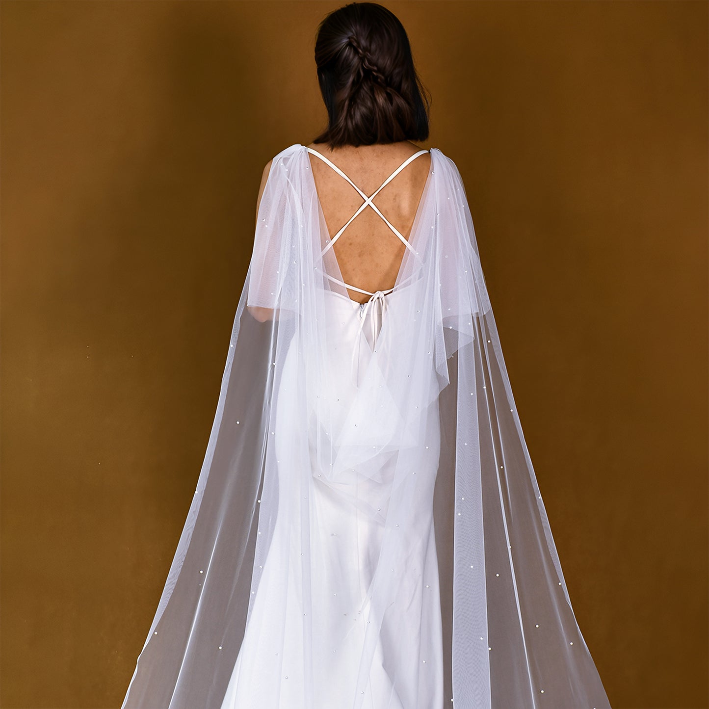 BRIDELLA BMG38 Cathedral Wedding Beaded Shawl Brdal Tulle Cape Elegant Long Cloak Bride Dress Woman Wedding Accessory